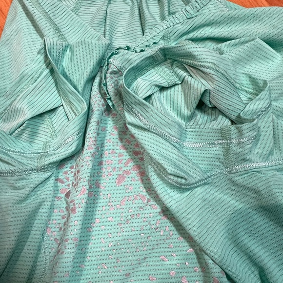 NWOT - Lululemon Run: Wild Short Sleeve Tech (US 8) - Picture 8 of 9